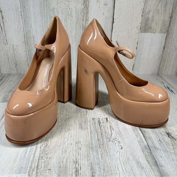 New Schutz Zayne Mary Jane Patent Platform Pump in Nude #201 - Picture 7 of 11
